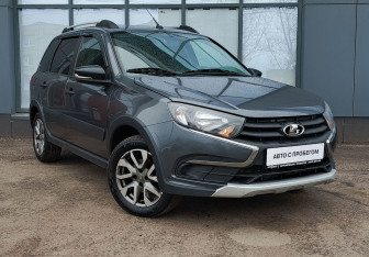 Подержанный автомобиль LADA (ВАЗ) Granta Wagon 2021 года (3 фото)