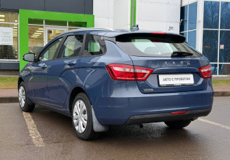 Подержанный автомобиль LADA (ВАЗ) Vesta Wagon 2018 года (7 фото)