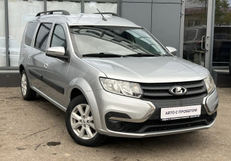 Подержанный автомобиль LADA (ВАЗ) Largus Wagon 2021 года (3 фото)