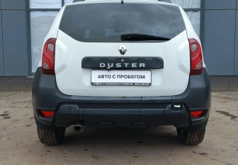 Подержанный автомобиль Renault Duster 2019 года (7 фото)