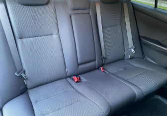 Подержанный автомобиль Toyota Camry Sedan 2016 года (11 фото)