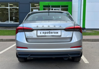 Подержанный автомобиль Skoda Rapid Liftback 2020 года (6 фото)