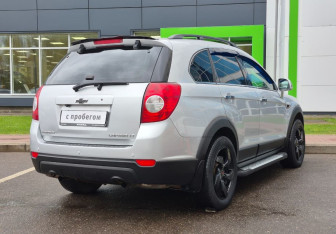 Подержанный автомобиль Chevrolet Captiva 2012 года (5 фото)