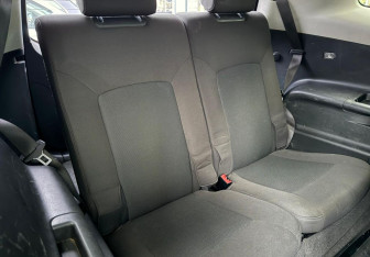 Подержанный автомобиль Chevrolet Orlando 2014 года (12 фото)