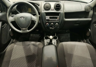 Подержанный автомобиль LADA (ВАЗ) Granta Sedan 2018 года (11 фото)