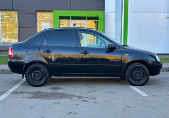 Подержанный автомобиль LADA (ВАЗ) Kalina Sedan 2010 года (4 фото)