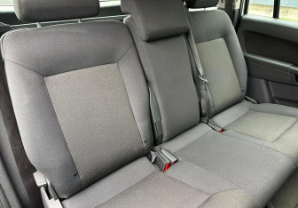 Подержанный автомобиль Opel Zafira Compactvan 2010 года (11 фото)