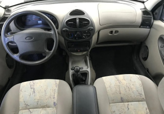 Подержанный автомобиль LADA (ВАЗ) Kalina Hatchback 2008 года (10 фото)