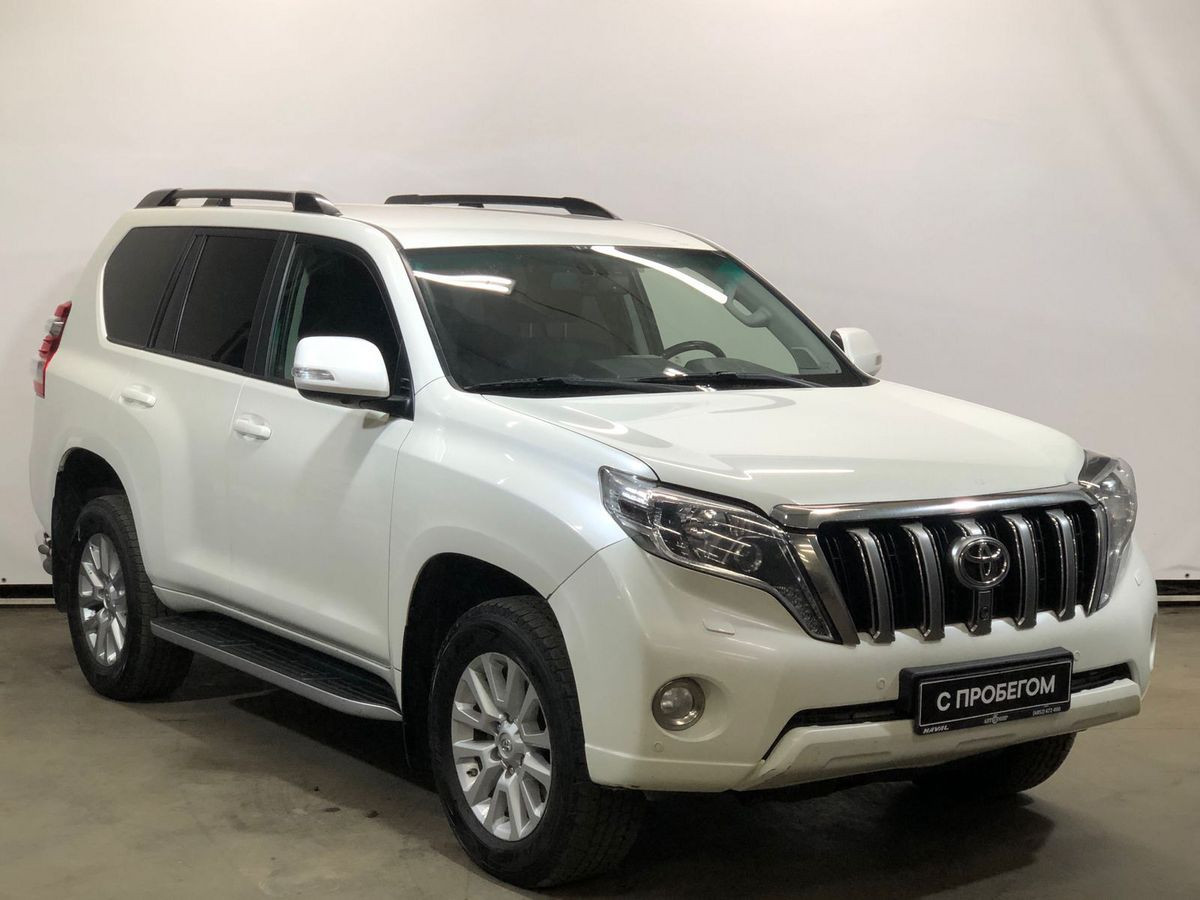 Toyota Land Cruiser Prado 2015 White